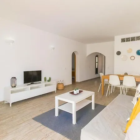 Apartment Sunny Oura By Alzira