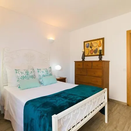 Sunny Oura By Alzira Albufeira