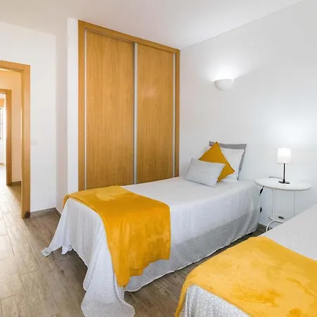 Sunny Oura By Alzira Apartment *