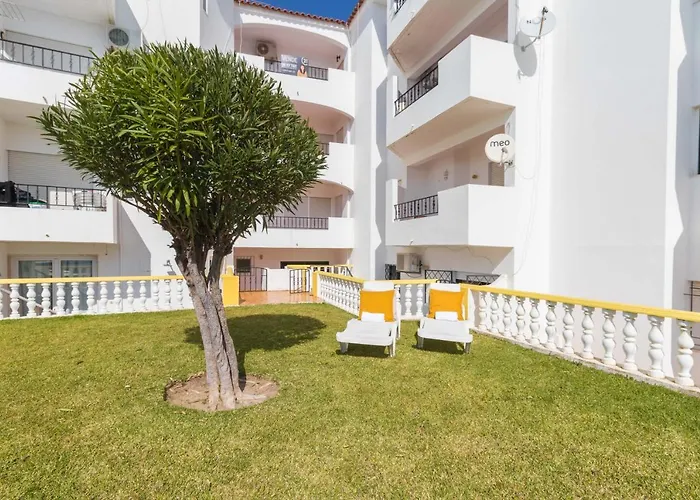 Sunny Oura By Alzira Appartement